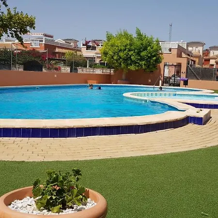 Holiday home Family In La Herrada Near The Pink